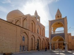 Iran day 11 Isfahan day 1-12a.jpg Iran day 11 Isfahan day 1-12a.jpg