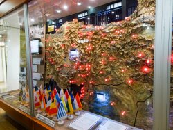 Iran day 11 Isfahan day 1-5a.jpg Iran day 11 Isfahan day 1-5a.jpg