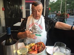 me lobby.jpg me lobby.jpg