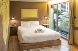 _SHP2586-Web-NM.jpg _SHP2586-Web-NM.jpg