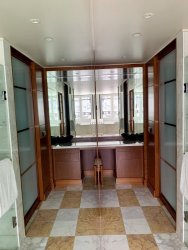 AAE11E0A-7357-45C3-813A-2E68816525D5.jpeg AAE11E0A-7357-45C3-813A-2E68816525D5.jpeg