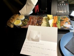 IMG_1652.jpg IMG_1652.jpg