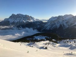 ski - 2.jpeg ski - 2.jpeg