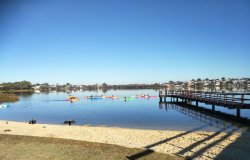 Canoe1.jpg Canoe1.jpg