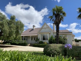 IMG_5780.jpg IMG_5780.jpg