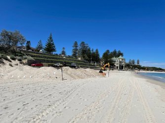 Sculpture1.jpg Sculpture1.jpg