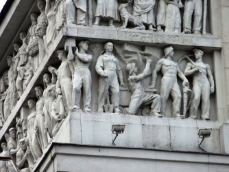 Moscow State Library 4 frieze detail.jpg Moscow State Library 4 frieze detail.jpg