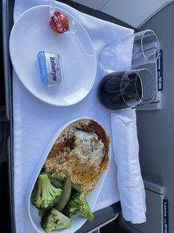 AE6BA681-228D-4DEA-9AC0-372E27679262.jpeg AE6BA681-228D-4DEA-9AC0-372E27679262.jpeg