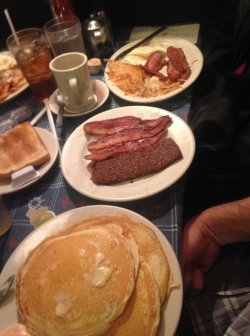 45590101_1942845902468423_4145655528208465920_n.jpg 45590101_1942845902468423_4145655528208465920_n.jpg