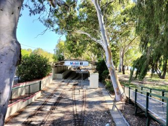 Train4.jpg Train4.jpg