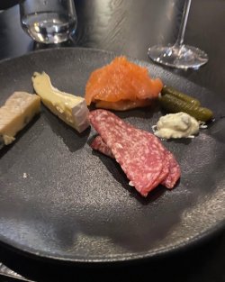 637B765C-3208-40E4-B299-2FBF3E9A12A8.jpeg 637B765C-3208-40E4-B299-2FBF3E9A12A8.jpeg