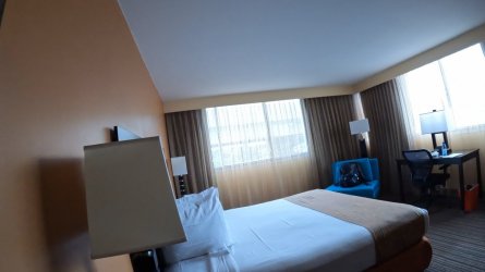 BWRoom.jpg BWRoom.jpg