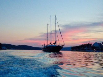 AC63D068-7D98-422B-8878-476192D03895.jpeg AC63D068-7D98-422B-8878-476192D03895.jpeg