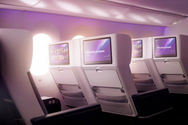 PE with screens.jpg PE with screens.jpg