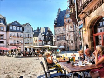 LunchtimeMarburg.jpg LunchtimeMarburg.jpg