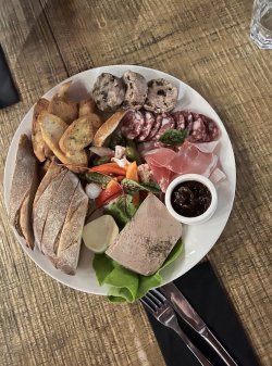 IMG_8038.JPG IMG_8038.JPG