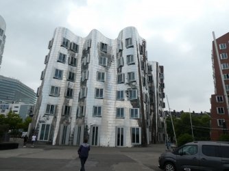 Gehry4.JPG Gehry4.JPG