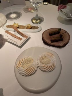 F768805E-1023-454F-BFCD-27D5C18F37D2.jpeg F768805E-1023-454F-BFCD-27D5C18F37D2.jpeg