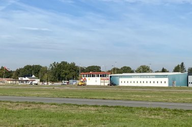 E0FBD3C2-380E-4714-B8A2-C029D95C6FA1.jpeg E0FBD3C2-380E-4714-B8A2-C029D95C6FA1.jpeg