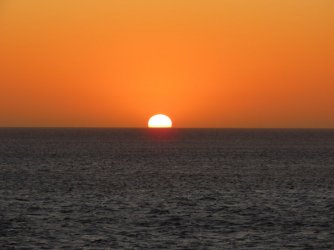 Cruise day 2 sunset (4).JPG Cruise day 2 sunset (4).JPG