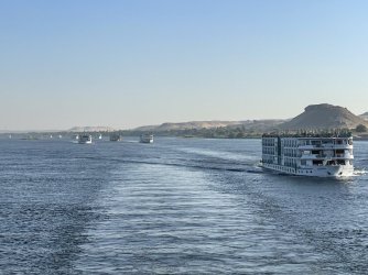 IMG_9744.JPG IMG_9744.JPG