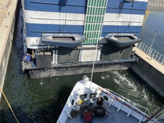 IMG_9825.JPG IMG_9825.JPG