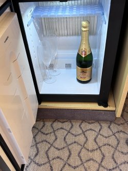 EA74A543-F920-4FC4-AE7D-A5EC5E7B4E56.jpeg EA74A543-F920-4FC4-AE7D-A5EC5E7B4E56.jpeg