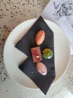 1671175052463.jpeg 1671175052463.jpeg