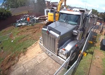 Screenshot_20230301_124058_Ring.jpg Screenshot_20230301_124058_Ring.jpg