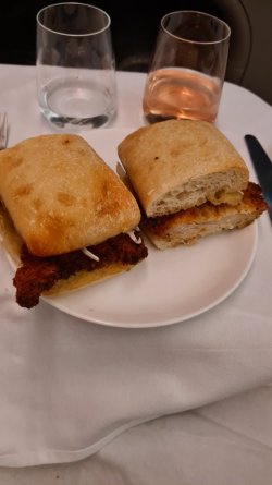 20230306_210632.jpg 20230306_210632.jpg