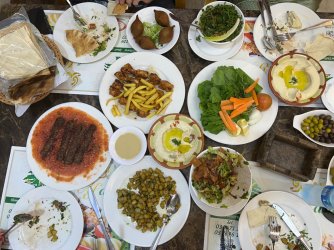 Lunch Al Ain.JPG Lunch Al Ain.JPG