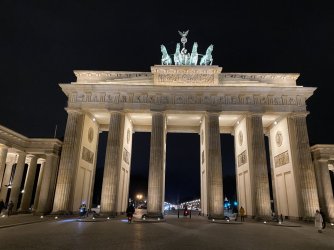 Brandenburg night.jpg Brandenburg night.jpg