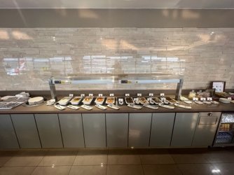 Emirates Lounge 1.jpg Emirates Lounge 1.jpg