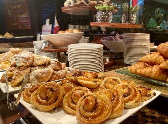 IMG_E9321.JPG IMG_E9321.JPG