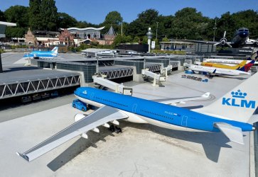 IMG_E9536.JPG IMG_E9536.JPG