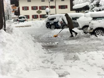 snow.jpg snow.jpg