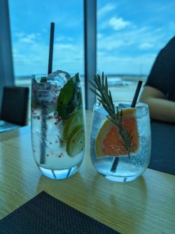 PXL_20231222_031656627.jpg PXL_20231222_031656627.jpg