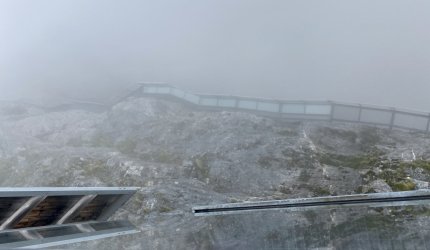 IMG_E0744.JPG IMG_E0744.JPG