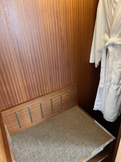 IMG_7327.jpg IMG_7327.jpg