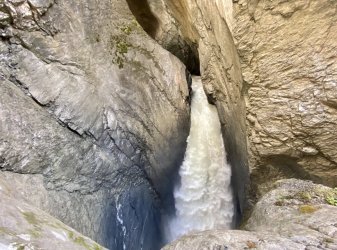 IMG_E0868.JPG IMG_E0868.JPG