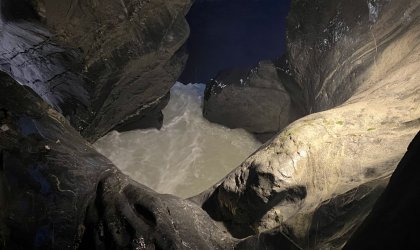 IMG_E0890.JPG IMG_E0890.JPG