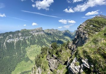 IMG_E1041.JPG IMG_E1041.JPG