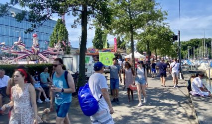 IMG_E1307.JPG IMG_E1307.JPG