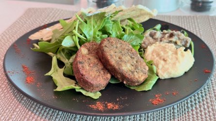 TheHouse_9962.jpeg TheHouse_9962.jpeg