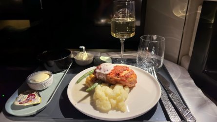 EY84_0705.jpeg EY84_0705.jpeg