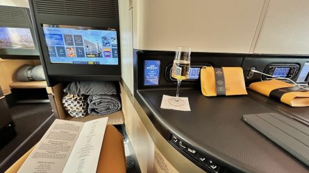 EY462_0730.jpeg EY462_0730.jpeg