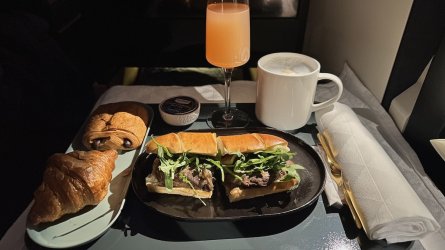 EY462_0734.jpeg EY462_0734.jpeg