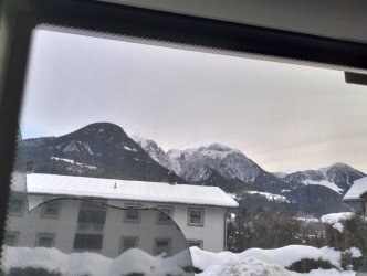 b76.jpg b76.jpg