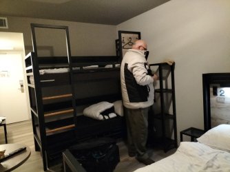 b105.jpg b105.jpg