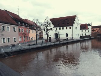 a32.jpg a32.jpg